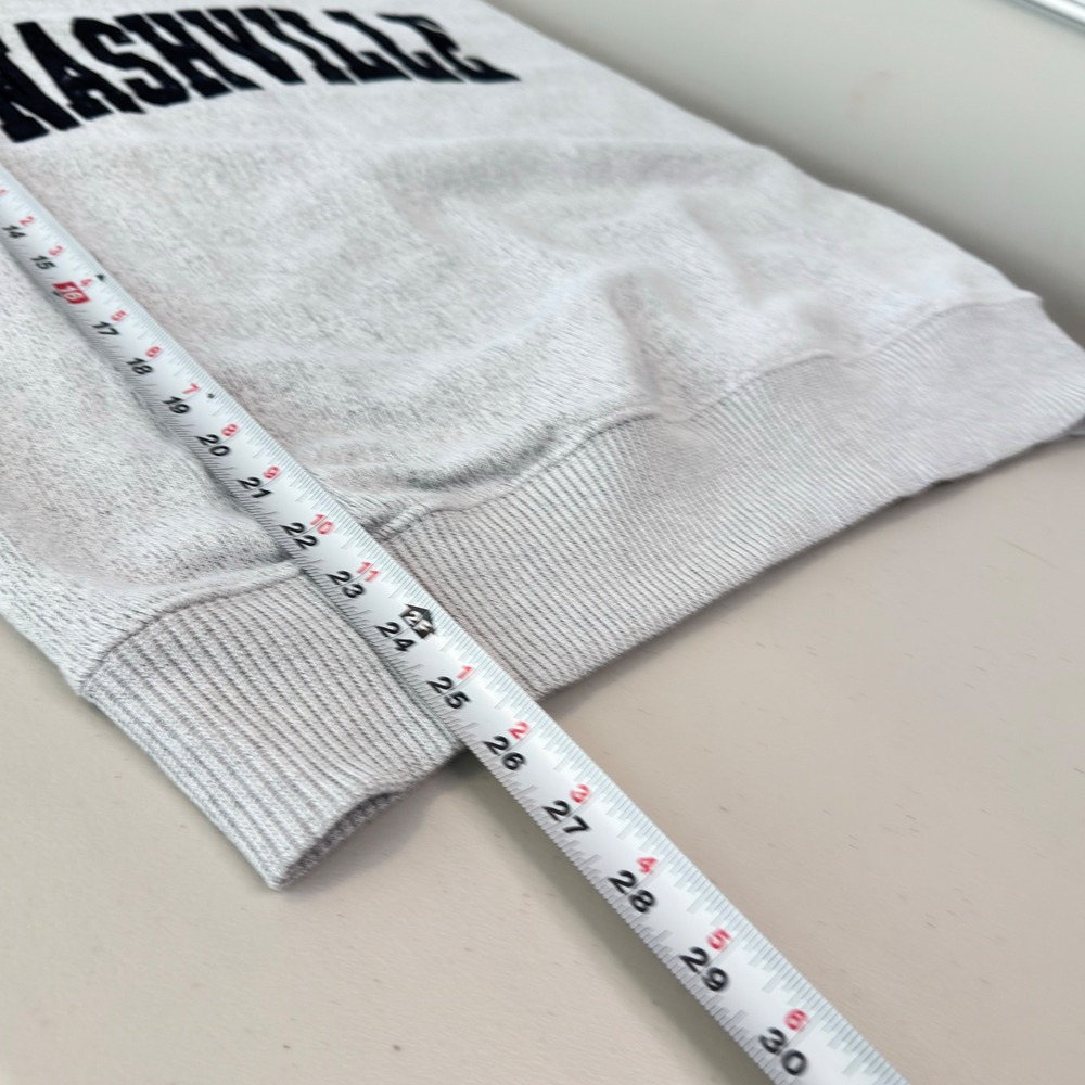 Nashville Sweatshirt Gray Crewneck TN Sleeve Logo Large - Picture 7 of 7